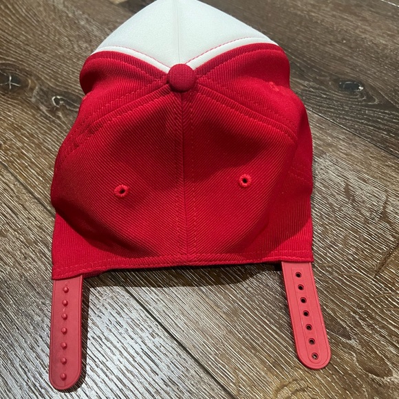 In-N-Out Burger employee hat Red and White Trucker - Picture 5 of 8